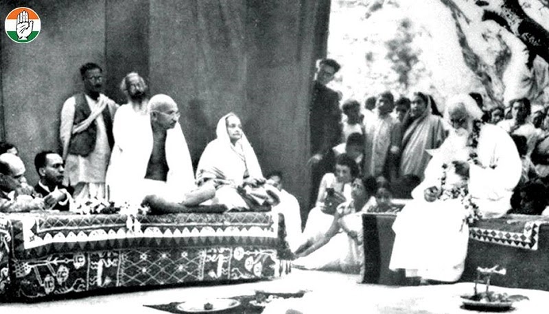 Gandhi and his wife visited Rabindranath Tagore in Shantiniketan in 1940.